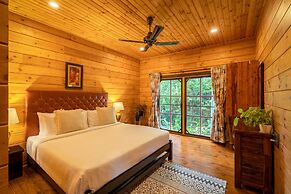 ama Stays & Trails The Malabar Villa Heliconia, Kozhikode