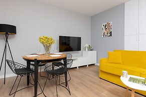 Warsaw Two-bedroom Apartment by Renters