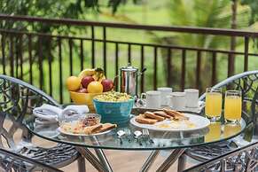 CosmicStays Casa Ivory Pool Villa Mulshi