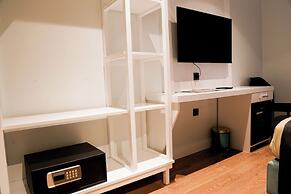 Axu Airport Hotel