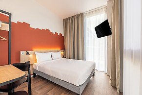 B&B HOTEL Geneva Airport