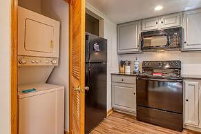 Pinecrest Townhomes-1KING and 2BUNK UNIT