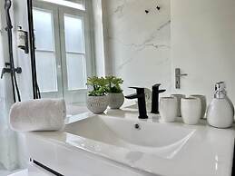 Capela 1 in Oporto With 1 Bathrooms