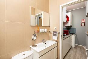 Capela 1 in Oporto With 1 Bathrooms