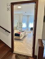 Capela 1 in Oporto With 1 Bathrooms