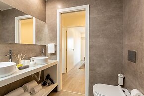 Travelstaytion - Central in Oporto