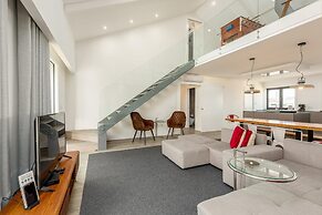 Travelstaytion - Central in Oporto