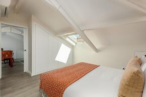 Travelstaytion - Central in Oporto