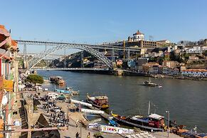 Ribeira Porto 3 in Oporto