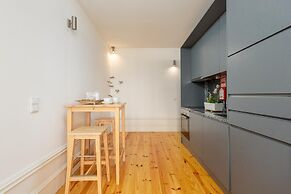 Youropo - Stories 1F