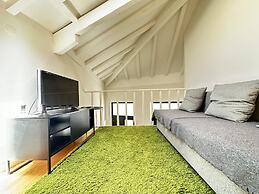 Youropo - Typical House 5