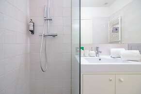 Youropo - The Tower 1F