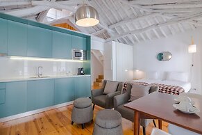 Youropo - The Tower 7F