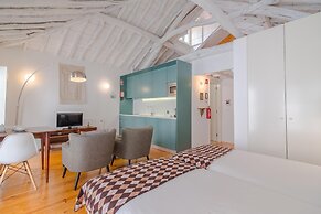 Youropo - The Tower 7F