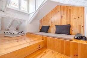 Youropo - The Tower 7F