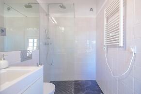 Youropo - The Tower 8T