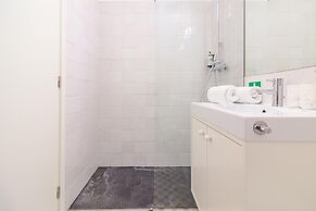 Youropo - The Tower 5F