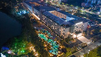 Wyndham Grand Zhaoqing Downtown