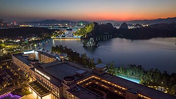 Wyndham Grand Zhaoqing Downtown