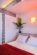 The Newel Metaxourgeio