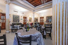 Capital O Hotel Patio Pombo