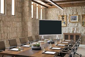 Al Samriya, Autograph Collection