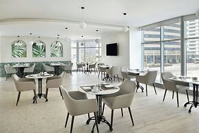 Element West Bay Doha