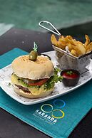 Saranda Boutique Hotel