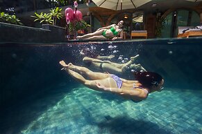 Saranda Boutique Hotel