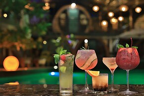 Saranda Boutique Hotel