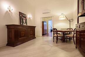 Palazzo Dello Spagnolo Suite