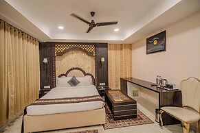 HOTEL RAJWADA RESORT