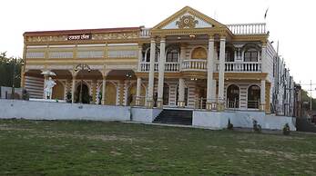 HOTEL RAJWADA RESORT