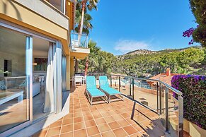 Universal Aquamarin Beach Houses