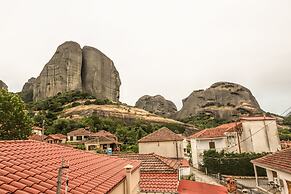 Meteora Heaven and Earth Kastraki - Adults Only
