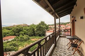 Meteora Heaven and Earth Kastraki - Adults Only