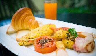 Tan Sokchea Boutique