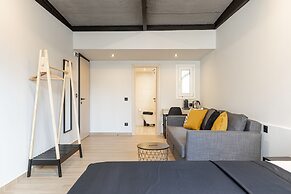 Ermoo Athens Modern Living