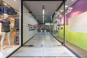 Ermoo Athens Modern Living