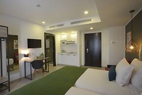 Maia Hotel Suites