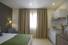 Maia Hotel Suites