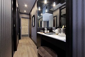 HELMIRAGE PIAZZA DI SPAGNA SUITE