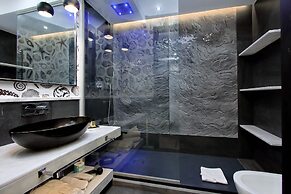 HELMIRAGE PIAZZA DI SPAGNA SUITE