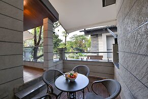 Arova Woods Zinc Journey by The Fern