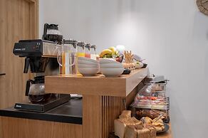 Marea Boutique Suites