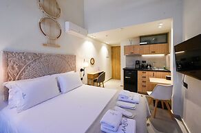 Marea Boutique Suites