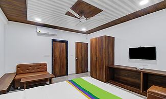 Treebo Hotel Rk Inn, Railway Station