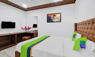 Treebo Hotel Rk Inn, Railway Station