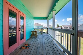 Sunrise Paradise 3 Bedroom Home by RedAwning