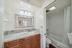 Tower 1 Suite 2705 - QQS by Koko Resort Vacation Rentals